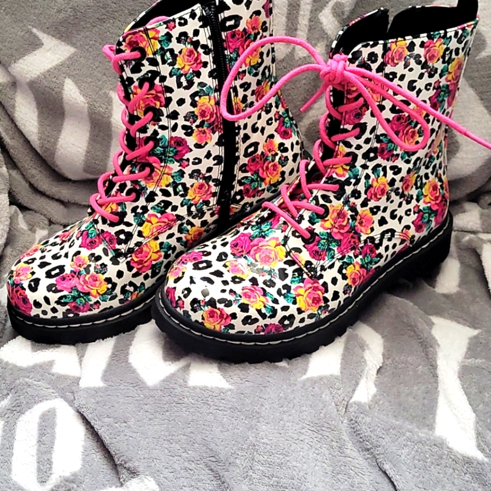 COPY - Betsy Johnson boots